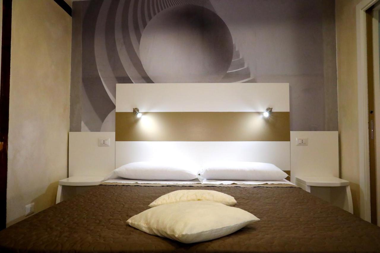 Afrodite Accomodation トロペーア エクステリア 写真