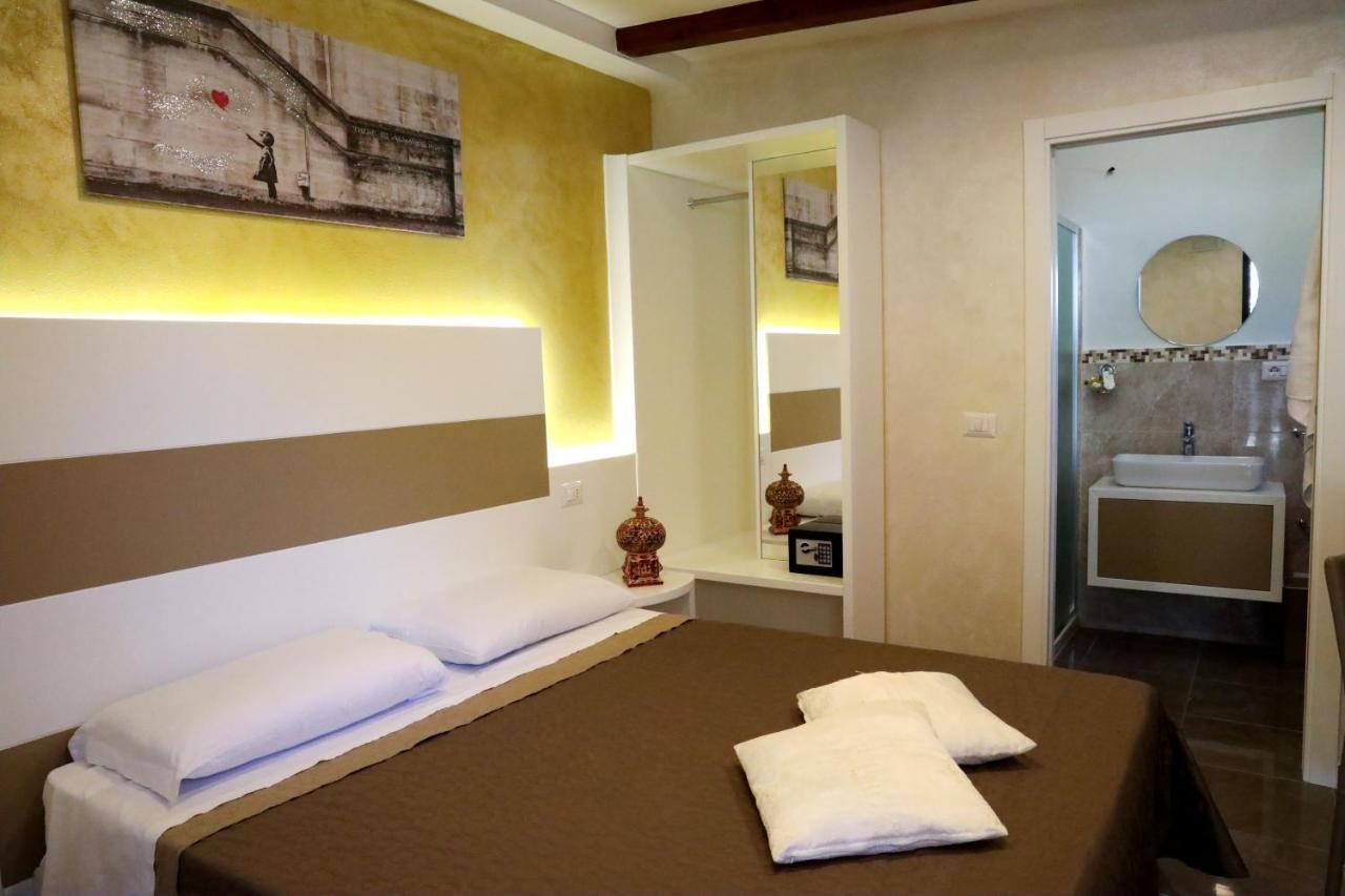 Afrodite Accomodation トロペーア エクステリア 写真